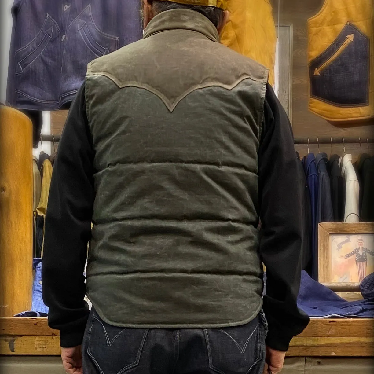 BZEN M.3009 CARLOS-WXK REGULAR FIT 4 POCKET WAXED RIP STOP QUILTED VEST-6OZ-WAX KHAKI CAUTION:DO NOT WASH