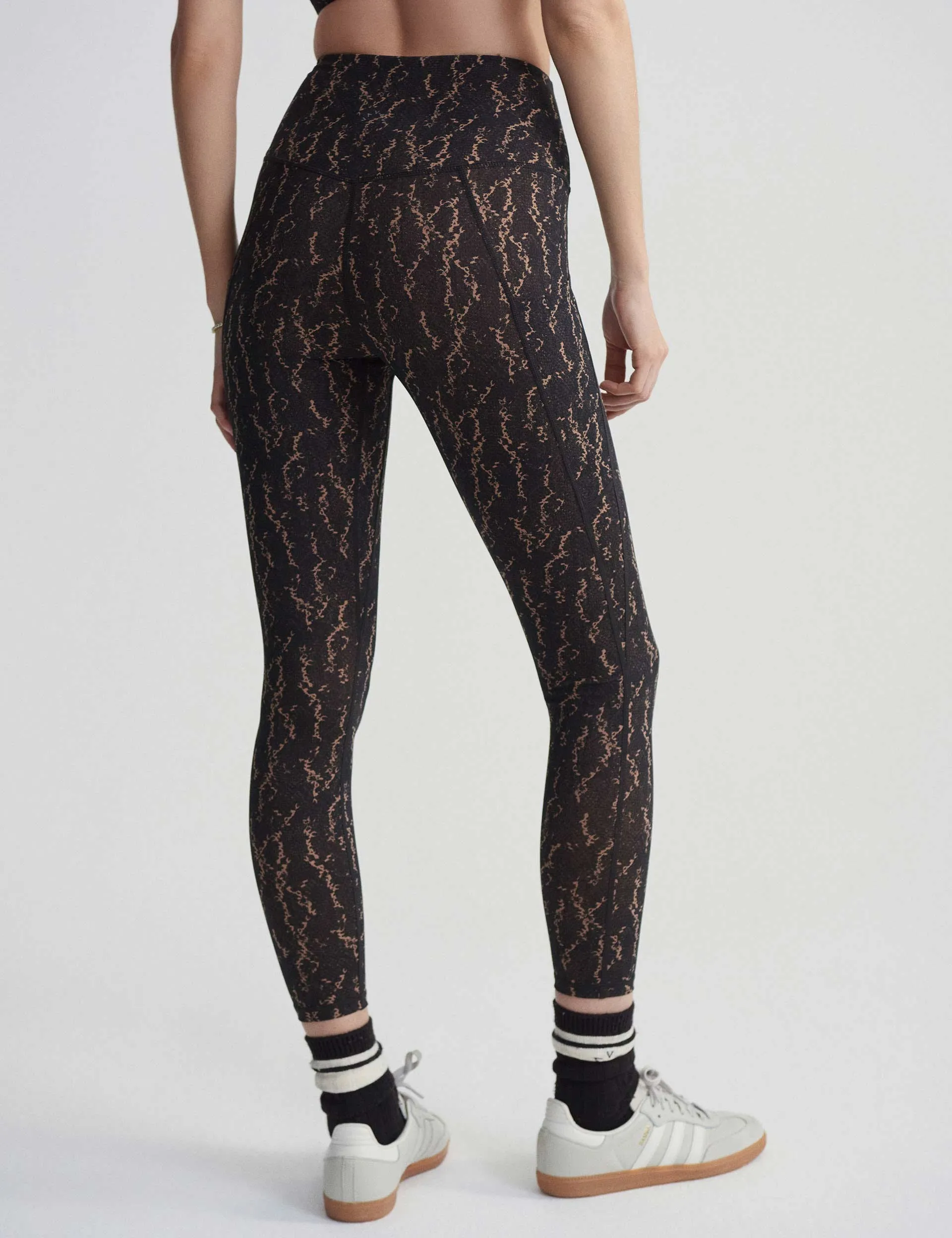 Form High Waisted Pocket Legging 25" - Carob Fragment Snake