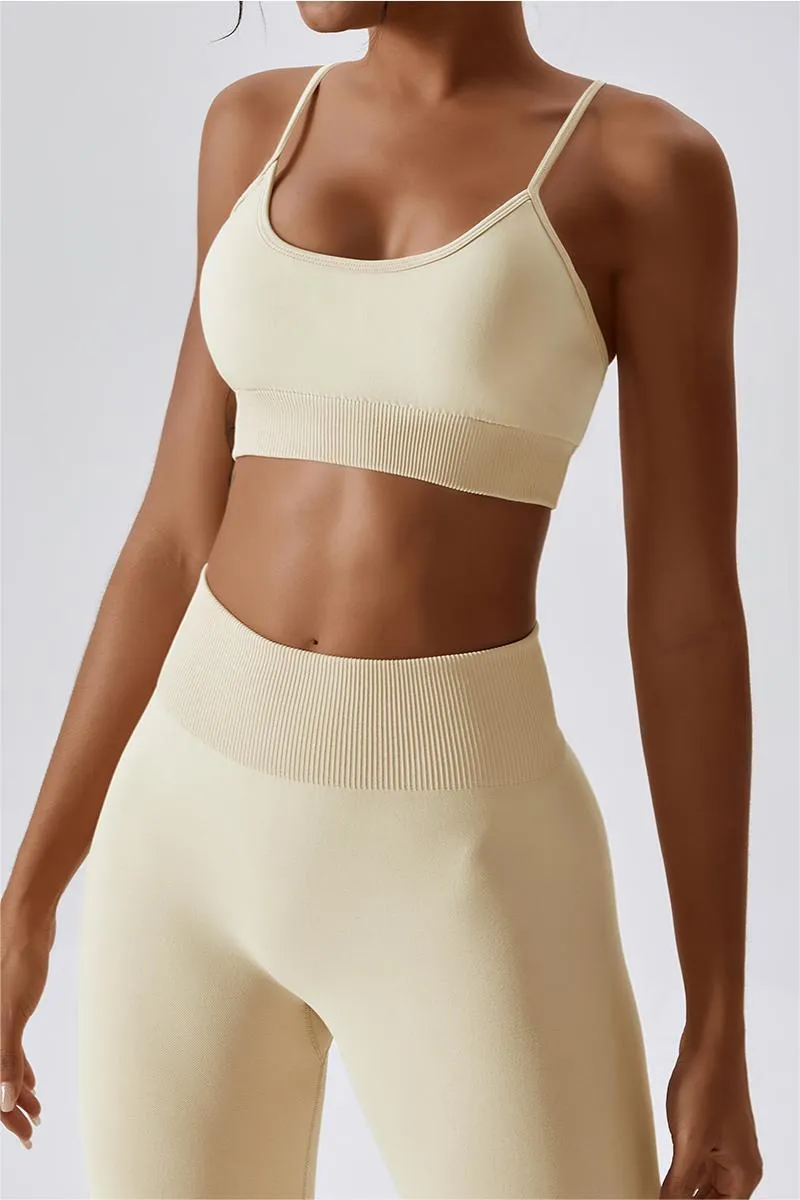 Seamless Crossover Sports Bra