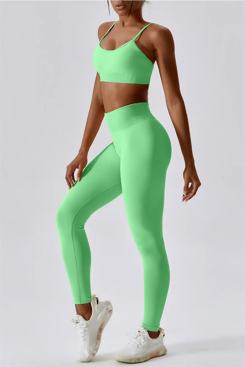 Seamless Crossover Sports Bra