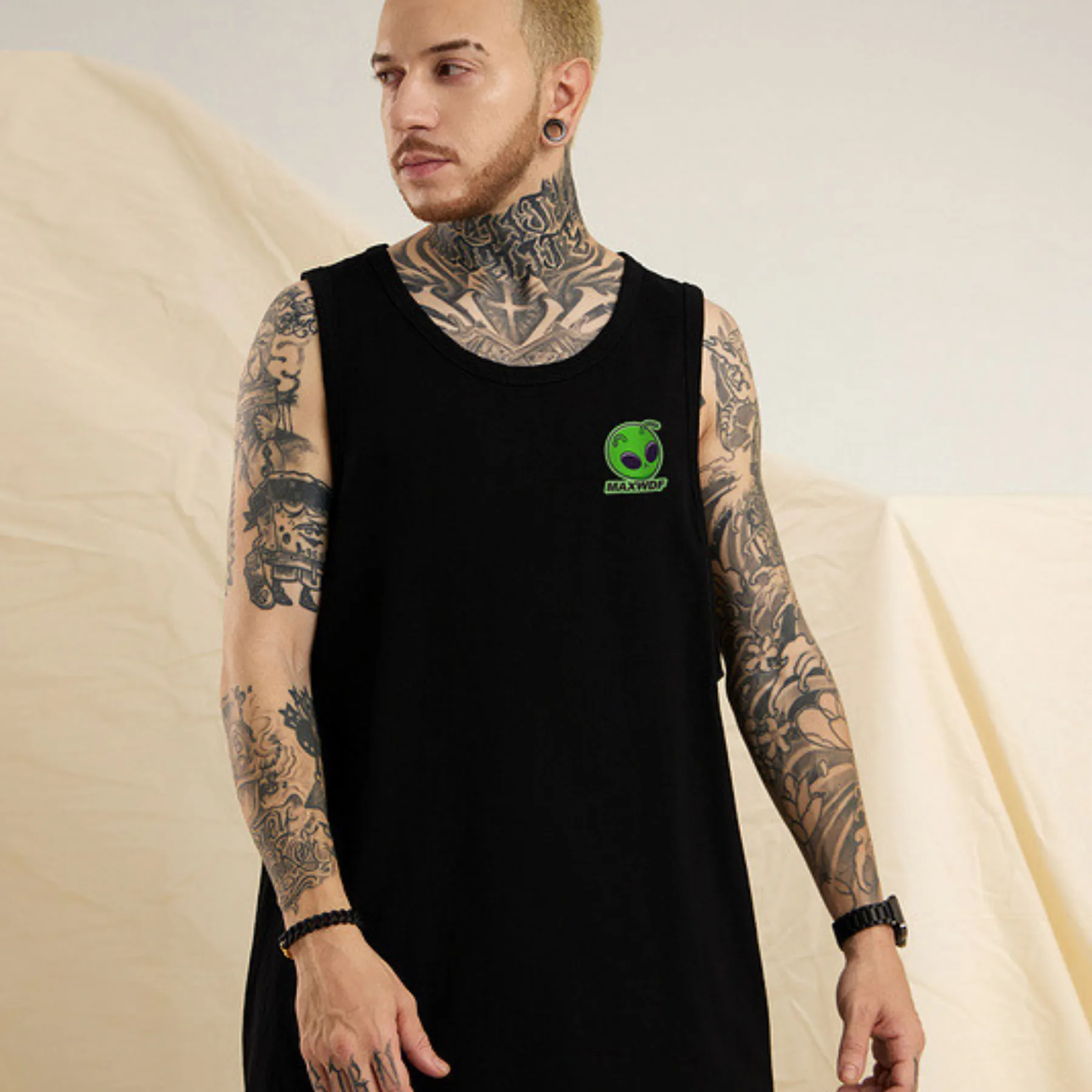 VINTAGE VEST | THE ALIEN