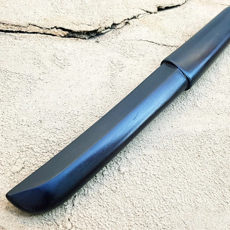 Wooden tanto - Japanese style - Robinia